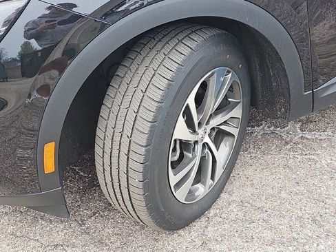 Used 2023 Buick Envision Essence AWD/4WD image 38