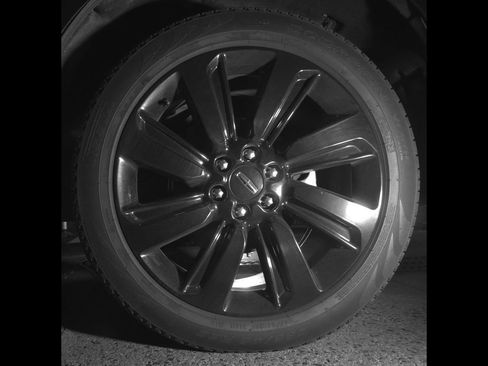 Used 2023 Lincoln Navigator Reserve AWD/4WD image 13