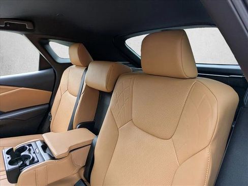 Used 2024 Lexus RX 350 Premium Plus image 19