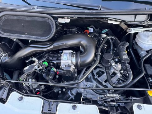 Used 2024 Ford Transit 250 Low Roof w/ Exterior Upgrade Package image 33