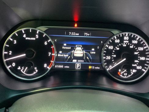 Used 2023 Nissan Sentra SV image 6