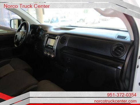 Used 2016 Toyota Tundra SR w/ Tow Package image 15