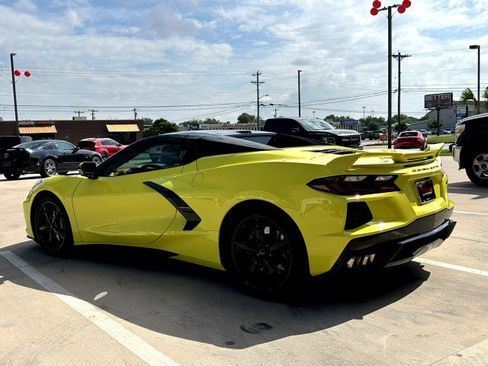 Used 2022 Chevrolet Corvette Stingray Premium Conv w/ Z51 Performance Package image 10