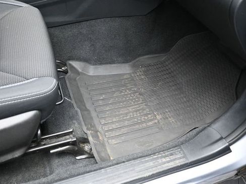 Used 2019 Subaru Forester w/ Alloy Wheel Package image 32