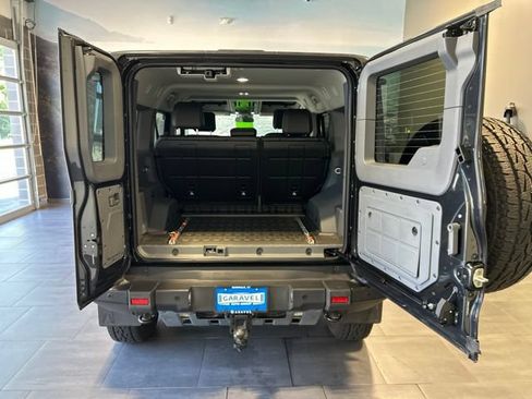 Used 2024 INEOS Grenadier Station Wagon AWD/4WD image 23