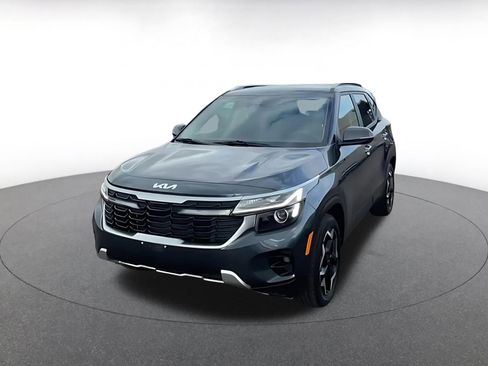 Used 2025 Kia Seltos S image 7