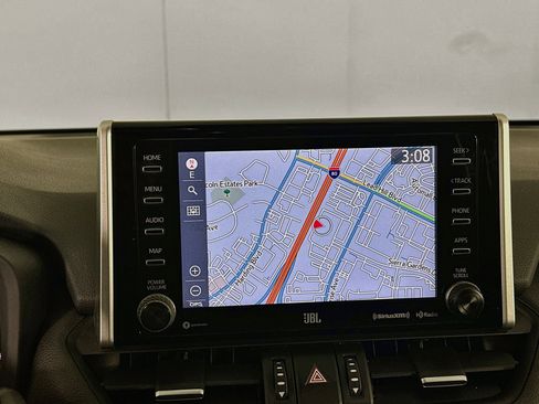 Used 2020 Toyota RAV4 Limited FWD image 21