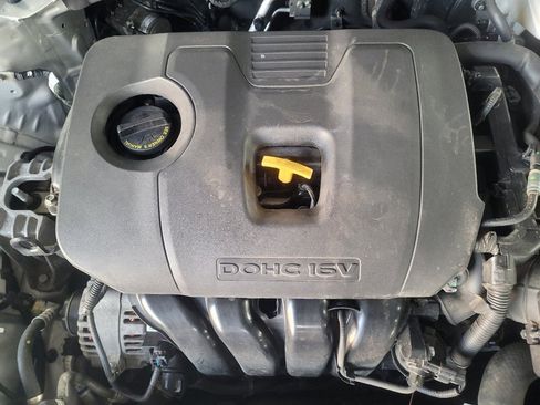 Used 2021 Kia Forte LXS FWD image 30