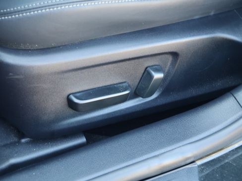 Used 2024 Lexus IS 350 F Sport RWD image 33