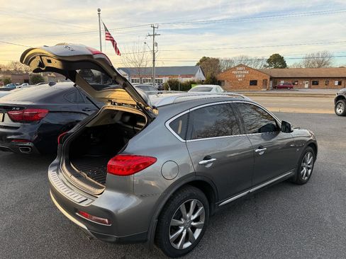 Used 2016 INFINITI QX50 Journey w/ Premium Package image 30