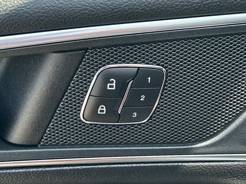 Used 2018 Ford Edge Sport w/ Equipment Group 401A AWD/4WD image 31