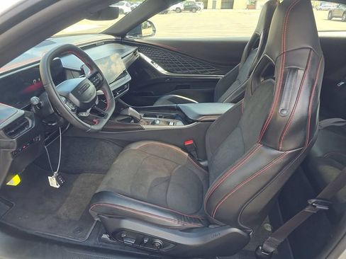 Used 2025 Dodge Charger Daytona Scat Pack w/ Track Pack AWD/4WD image 5