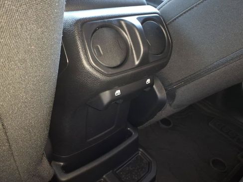 Used 2023 Jeep Wrangler Unlimited w/ Cold Weather Group AWD/4WD image 16