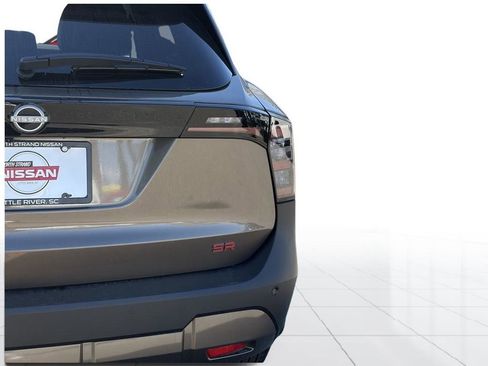 New 2026 Nissan Kicks SR image 5