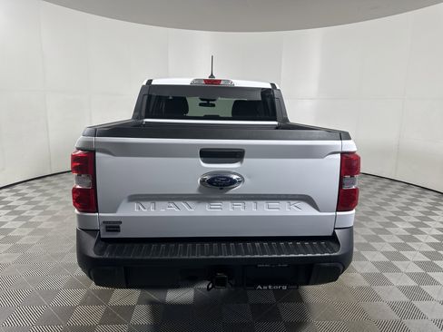 Certified 2024 Ford Maverick XL image 6