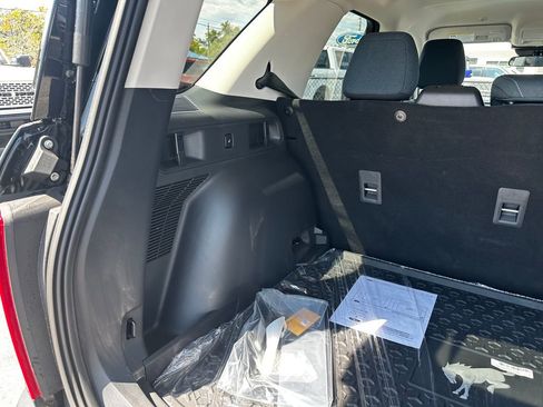 New 2025 Ford Bronco Sport Heritage w/ Convenience Package image 41