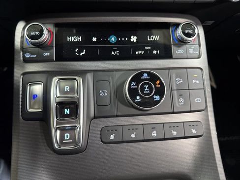Used 2025 Hyundai Palisade Calligraphy AWD/4WD image 21