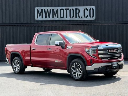 Used 2022 GMC Sierra 1500 SLT w/ SLT Premium Package AWD/4WD image 1