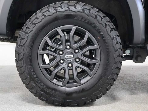 Used 2025 Ford Ranger Raptor AWD/4WD image 34