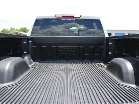 Used 2025 Chevrolet Silverado 1500 RST AWD/4WD image 10
