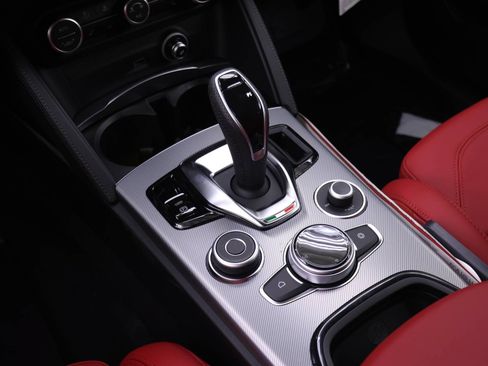 New 2026 Alfa Romeo Stelvio Sprint AWD/4WD image 13