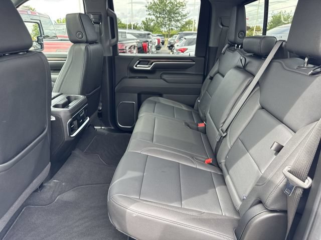 Used 2025 GMC Sierra 3500 SLT w/ SLT Convenience Package AWD/4WD image 13
