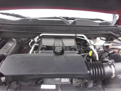 Certified 2025 GMC Canyon AT4 w/ Nightfall Edition AWD/4WD image 22