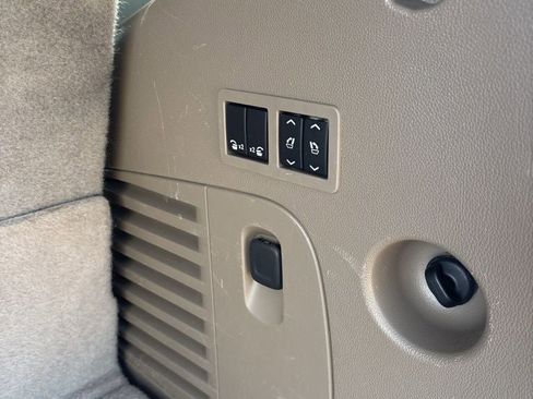 Used 2015 GMC Yukon SLT w/ Open Road Package image 35