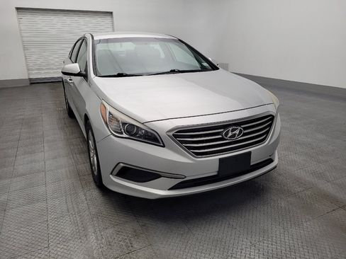 Used 2017 Hyundai Sonata SE FWD image 14