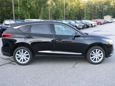 Used 2024 Acura RDX SH-AWD image 9