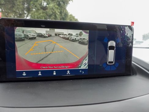 Certified 2025 Acura RDX w/ Technology Package image 17