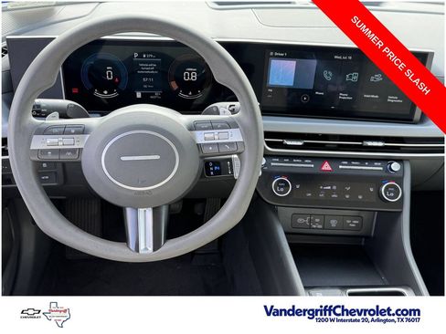 Used 2025 Hyundai Sonata SEL FWD image 11