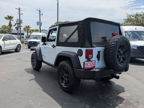 Used 2016 Jeep Wrangler Sport AWD/4WD image 7
