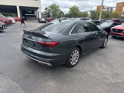 Used 2023 Audi A4 2.0T Premium w/ Convenience Package image 3