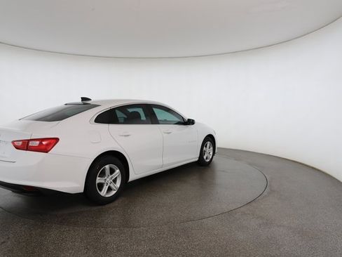 Used 2022 Chevrolet Malibu LS w/ LPO, Convenience Package 1 image 18