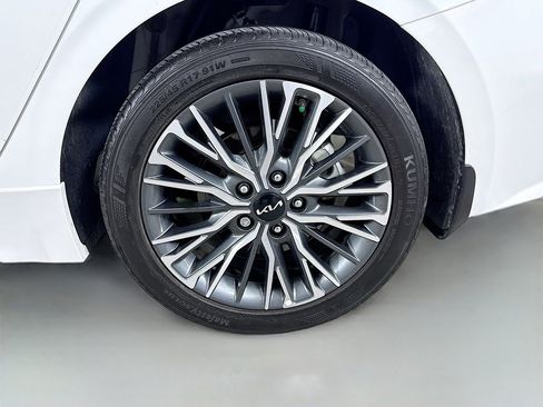 Used 2024 Kia Forte GT-Line w/ GT-Line Premium Package image 31