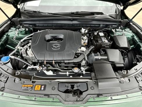 Used 2025 MAZDA CX-50 AWD 2.5 S w/ Premium Package image 32