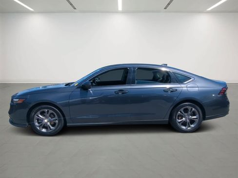 Used 2023 Honda Accord EX image 3