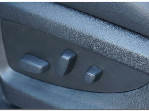 Used 2020 GMC Yukon SLT image 18