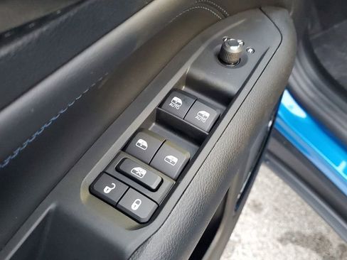 New 2026 Jeep Compass Latitude image 17