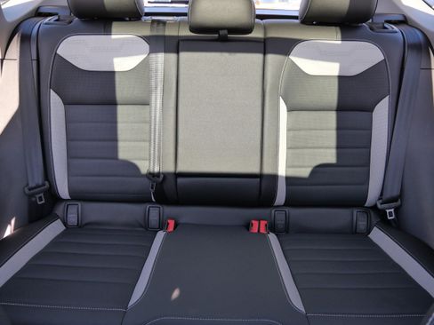 Certified 2025 Volkswagen Taos SEL image 13