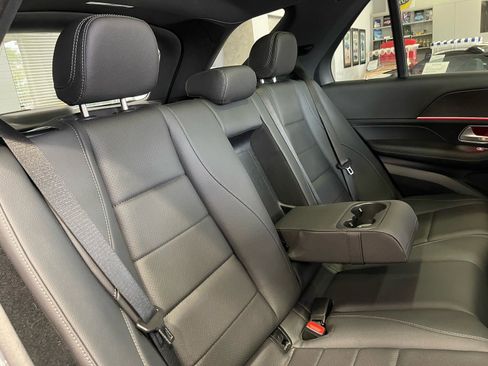 Used 2025 Mercedes-Benz GLE 450e 4MATIC w/ Winter Package image 46