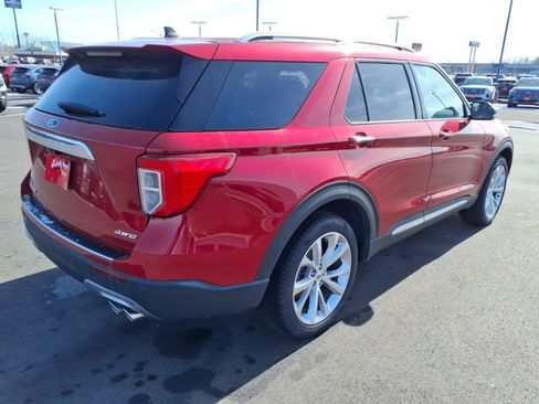 Used 2022 Ford Explorer Platinum w/ Equipment Group 601A image 6