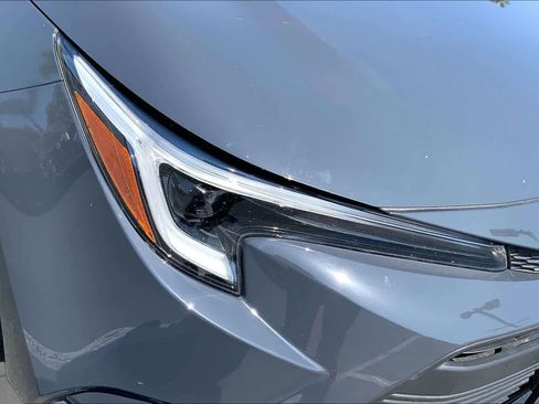Certified 2025 Toyota Corolla LE w/ LE Premium Package FWD image 27