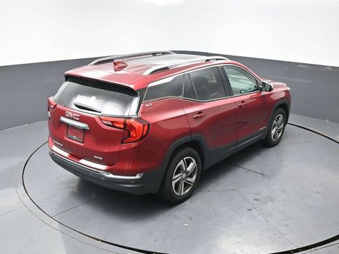 Used 2018 GMC Terrain SLT w/ Infotainment Package II AWD/4WD image 14