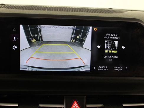 Used 2024 Kia Seltos EX AWD/4WD image 29