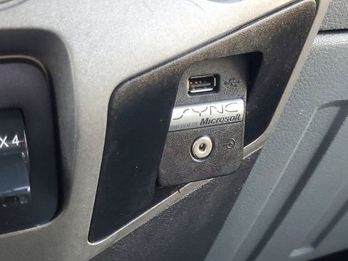 Used 2012 Ford F250 XLT w/ Advanced Security Group image 17