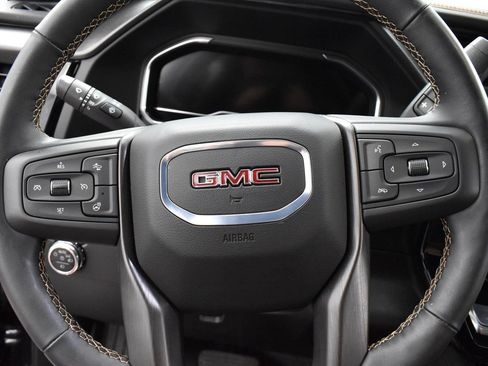 Used 2024 GMC Sierra 2500 AT4 w/ AT4 Premium Plus Package AWD/4WD image 16