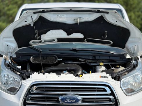 Used 2017 Ford Transit 350 XLT RWD image 47