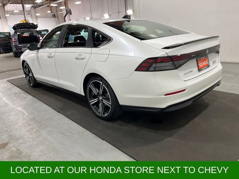 Used 2024 Honda Accord Sport image 5